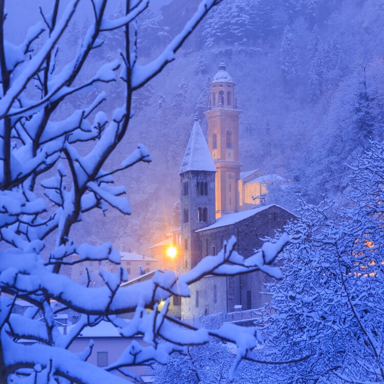 Sondalo Chiese Ph. Giacomo Meneghello