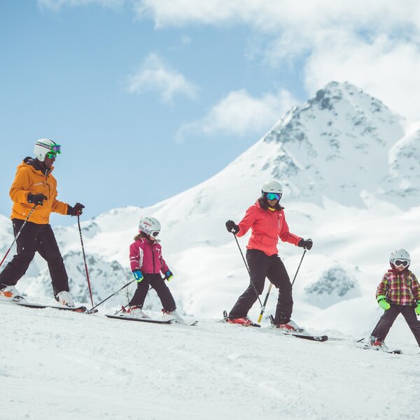 Ski Area Cima Piazzi   San Colombano Sci Famiglia Ph. Ezurrets (15)
