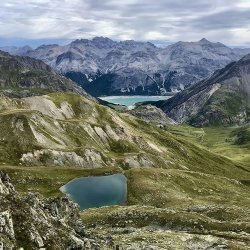 Escursione guidata: Lago Nero con visita all'apiario in quota