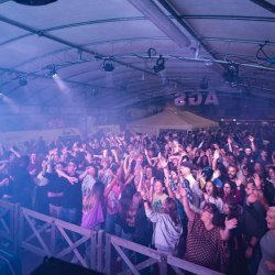 Festa del Bosco: 'we love 2000' dance party