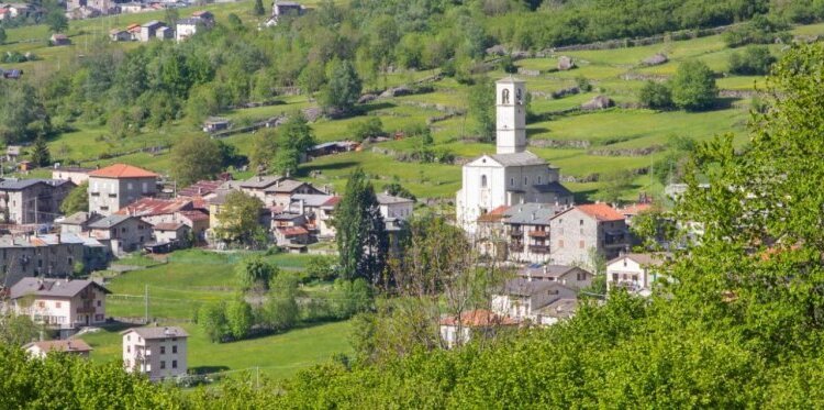 Festa Di San Giovanni Battista Mondadizza Sondalo Ev 8529502