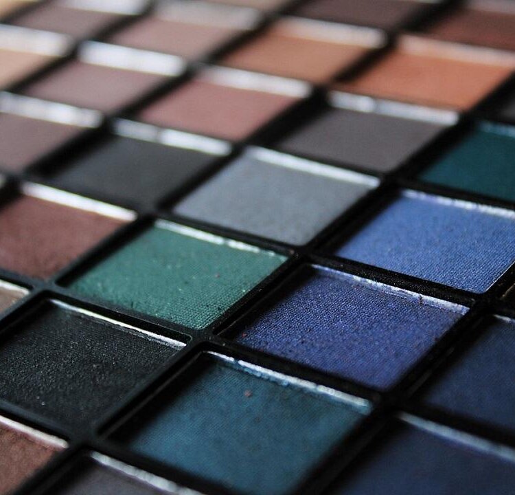 eye-shadow