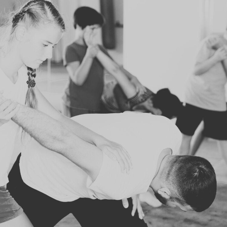 Serata difesa personale