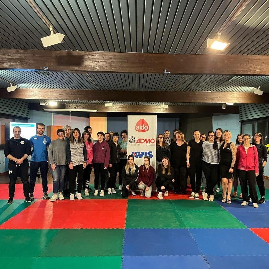 Images Val 1 B46c4a0c 0464 4033 9904 F8f9742ae077 99 Image