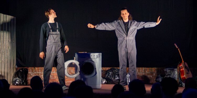 Show Teatrale I Lunatici Ev 5179941