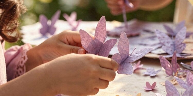Tradizioni in gioco: Fatine e farfalle della Notte Viola