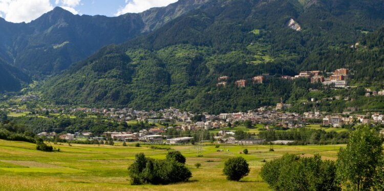 Trekking letterario e aperitivo