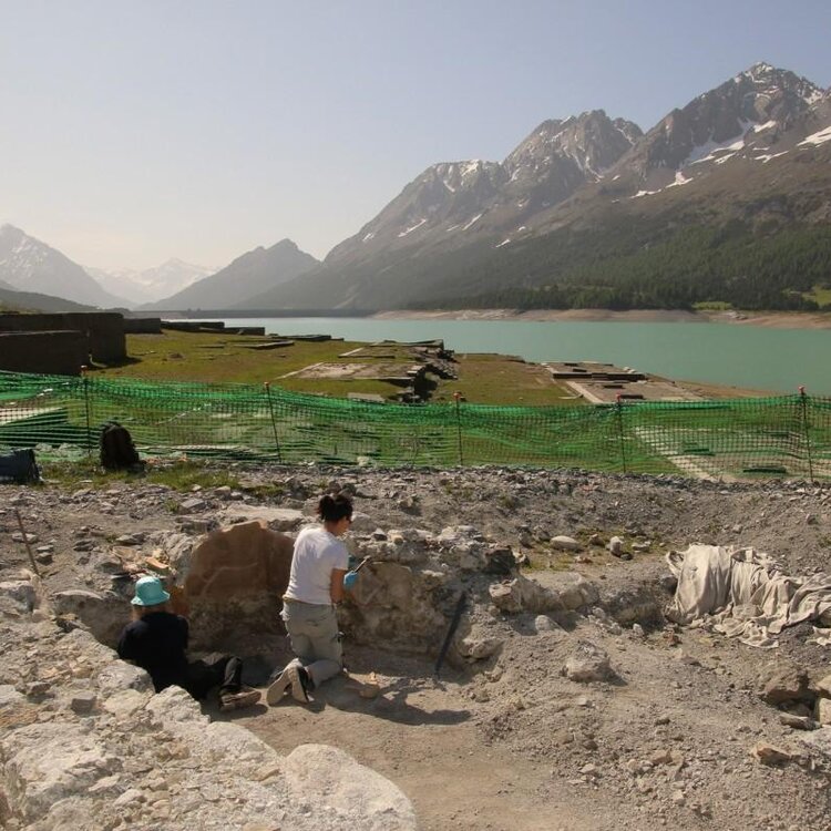 Between history and art of the Church of S.Giacomo