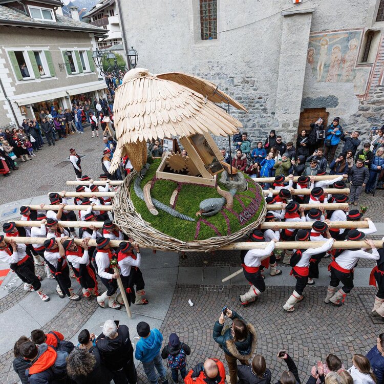 Guided tour of the historic center of Bormio | Easter Special