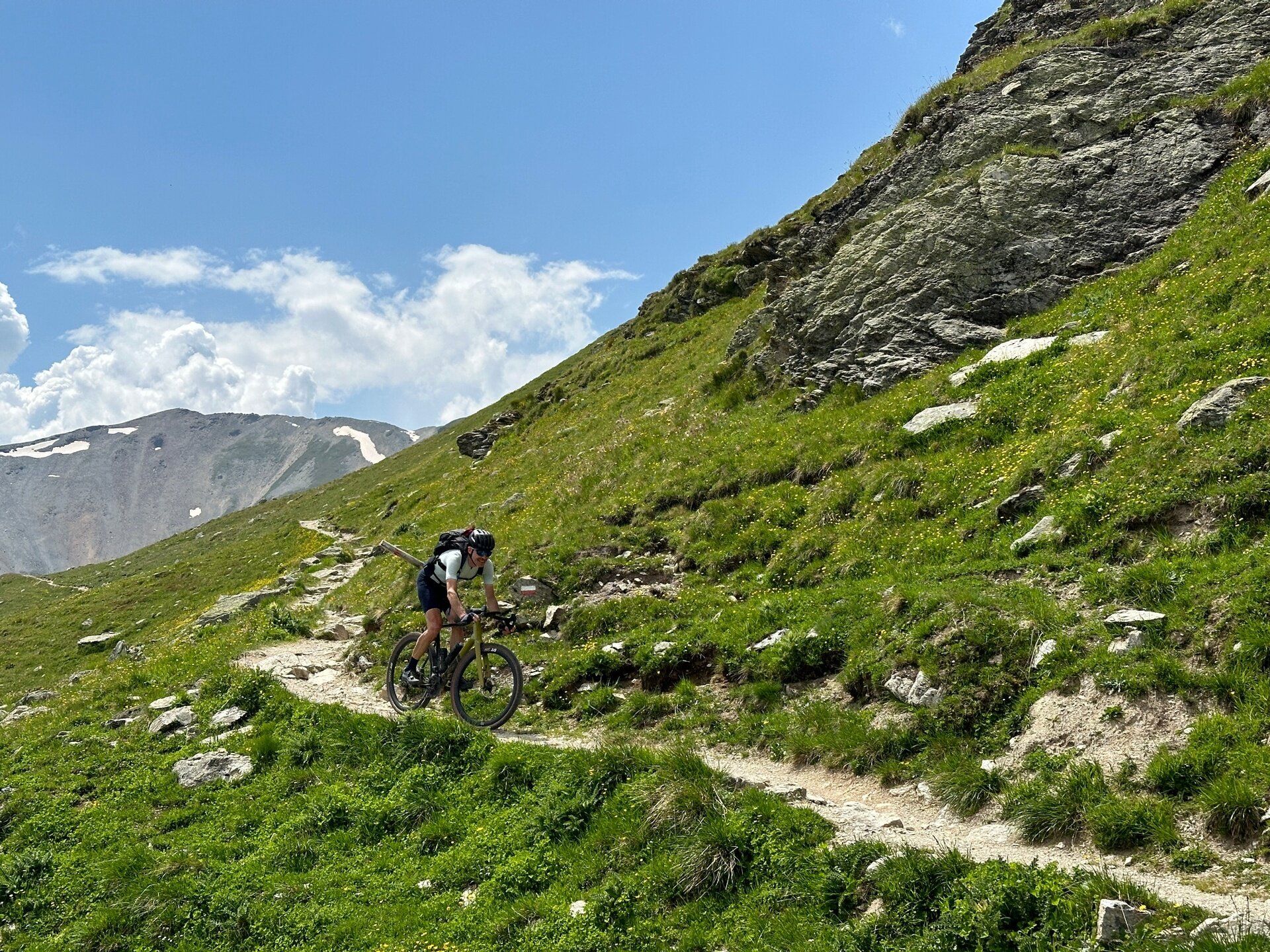 Img2 619933613 Default Variant