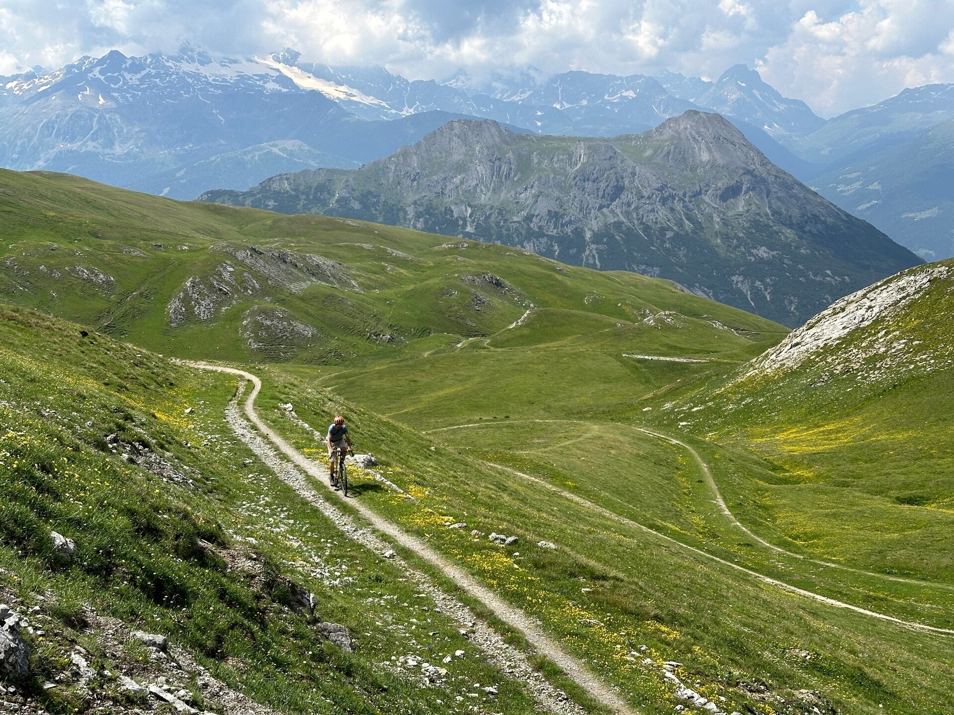 Img2 619933621 Default Variant