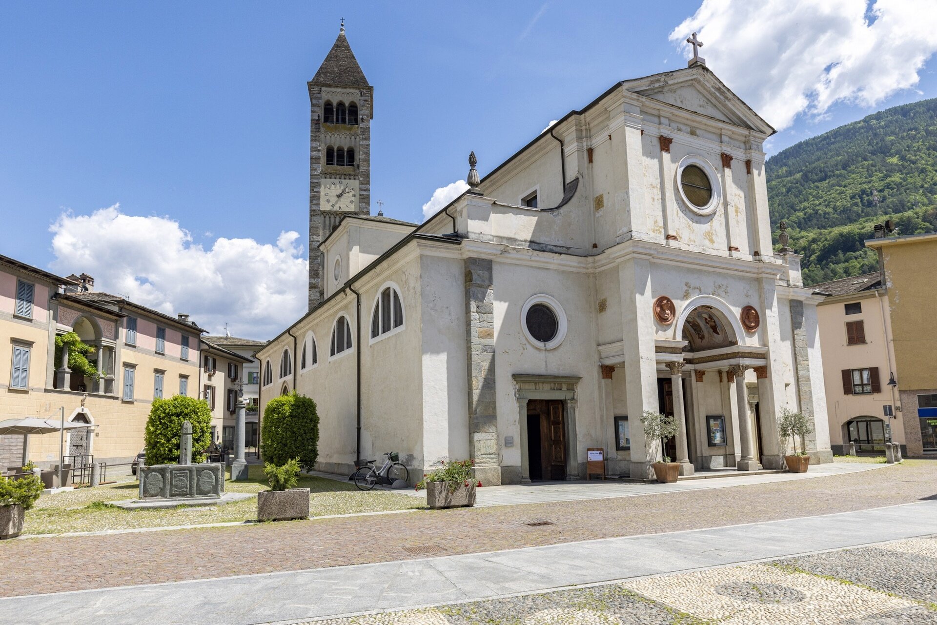 Img2 611678028 Default Variant