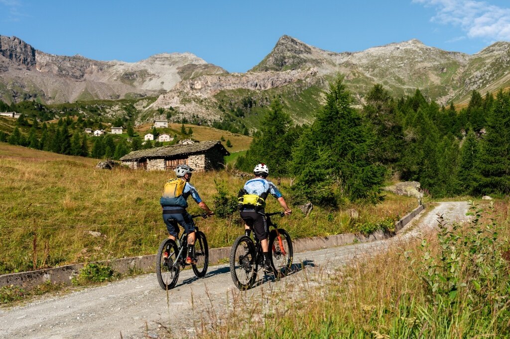 Img2 627608892 Default Variant