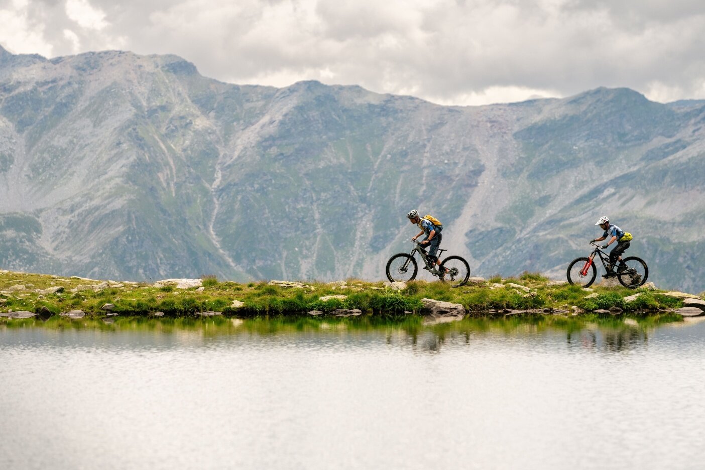 Img2 627608895 Default Variant