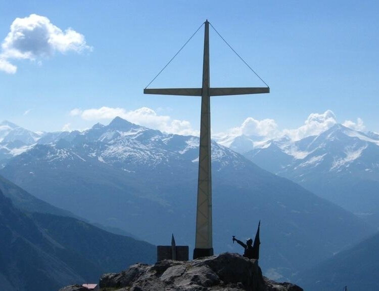 Cross of Monte Scale