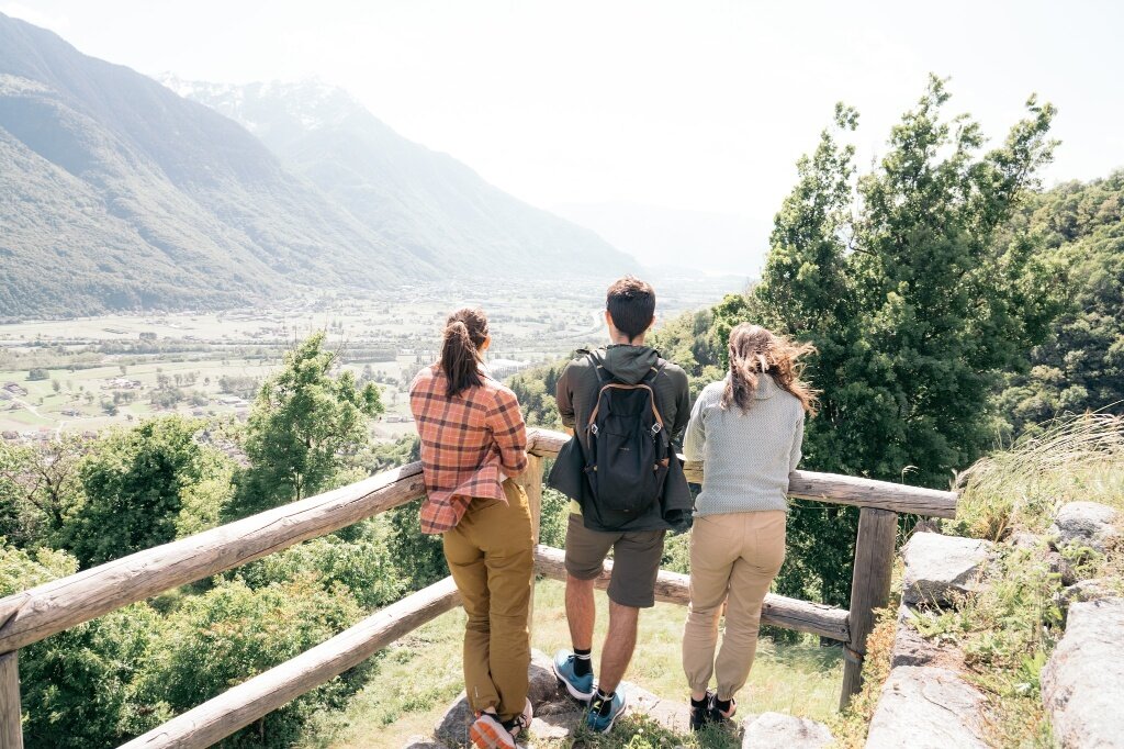 Img2 622109318 Default Variant