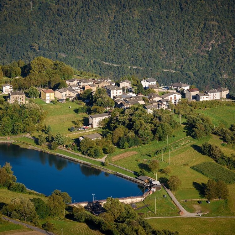 Somasassa Pond of Teglio