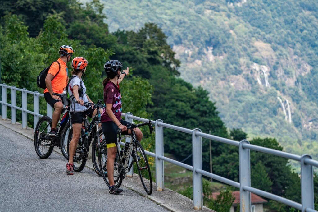 Img2 627608834 Default Variant