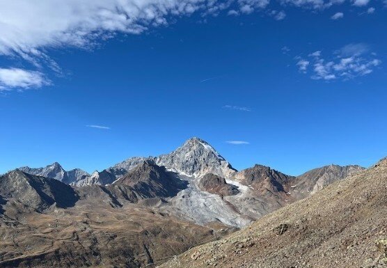 Img2 621480532 Default Variant