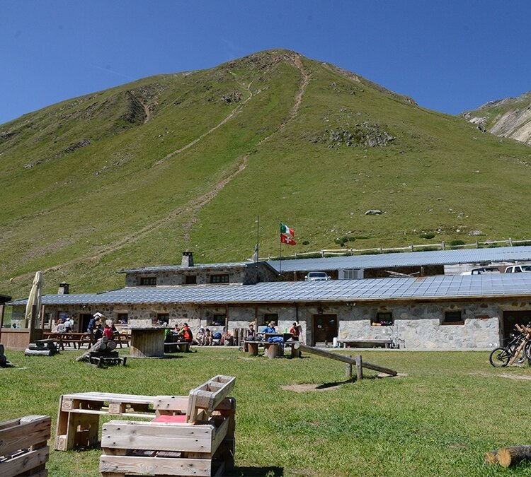 Document{{en=Alpe Federia dal ristoro Carosello 3000, it=Alpe Federia dal ristoro Carosello 3000, de=Alpe Federia dal ristoro Carosello 3000}}