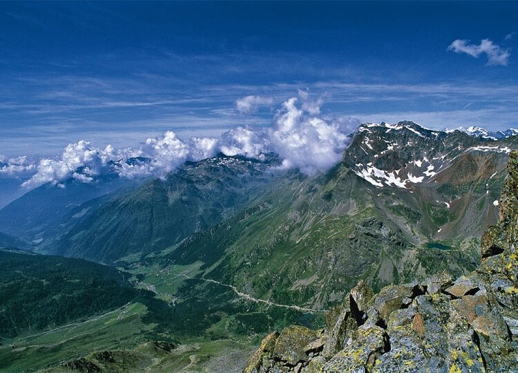Document{{en=Stelvio E-Bike Tour: Arnoga - Passo di Verva - Grosio, it=Stelvio E-Bike Tour: Arnoga - Passo di Verva - Grosio, de=Stelvio E-Bike Tour: Arnoga - Passo di Verva - Grosio}}