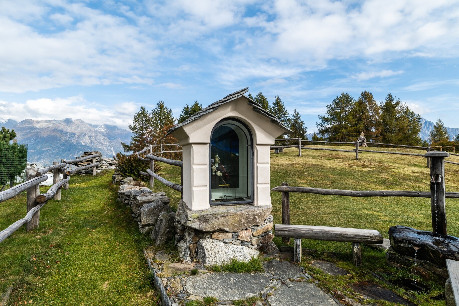 Img2 98769467 Default Variant