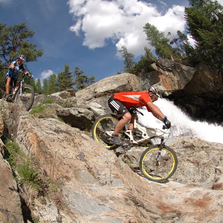 From Val Viola to Lake Saoseo (CH)