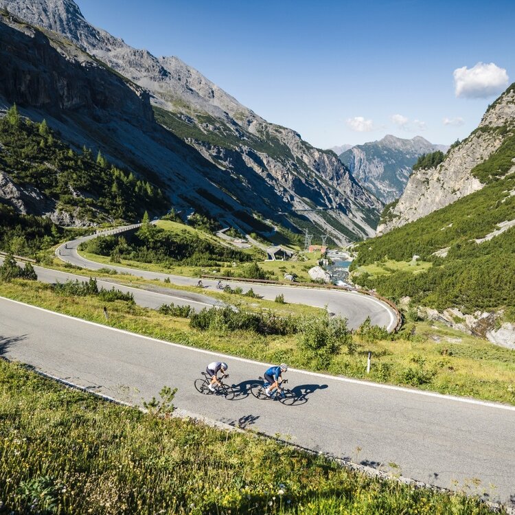 Giro Ad Anello Bormio Passo Umbrail Santa Maria Prato Allo Stelvio Passo Stelvio Bormio 812192561