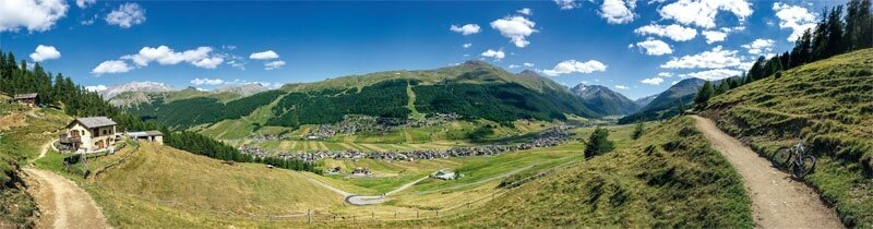 Panorama of Livigno from Tea dal Plan.