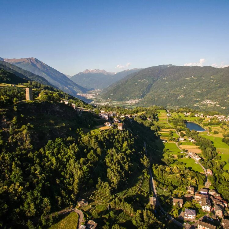 Salita da Tresenda a Teglio