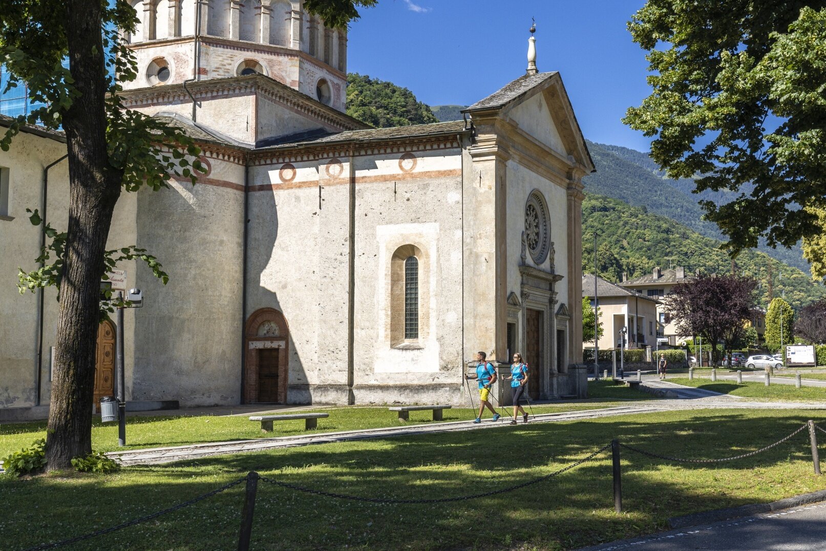 Img2 621302805 Default Variant