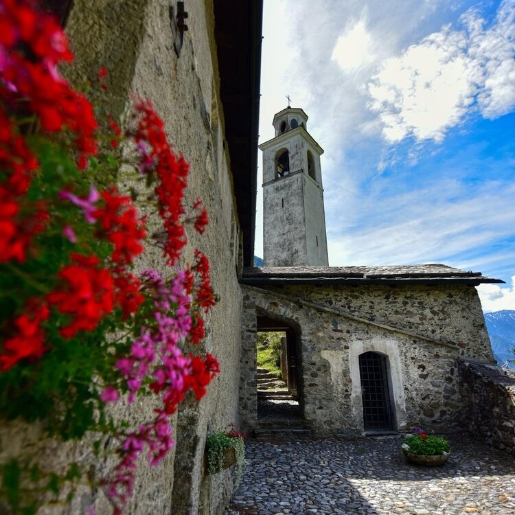 Chiesa di San Bartolomeo de Castelàz
