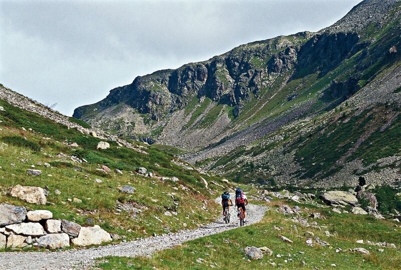 Photo from the late nineties. Pedaling towards the Passo di Verva.
