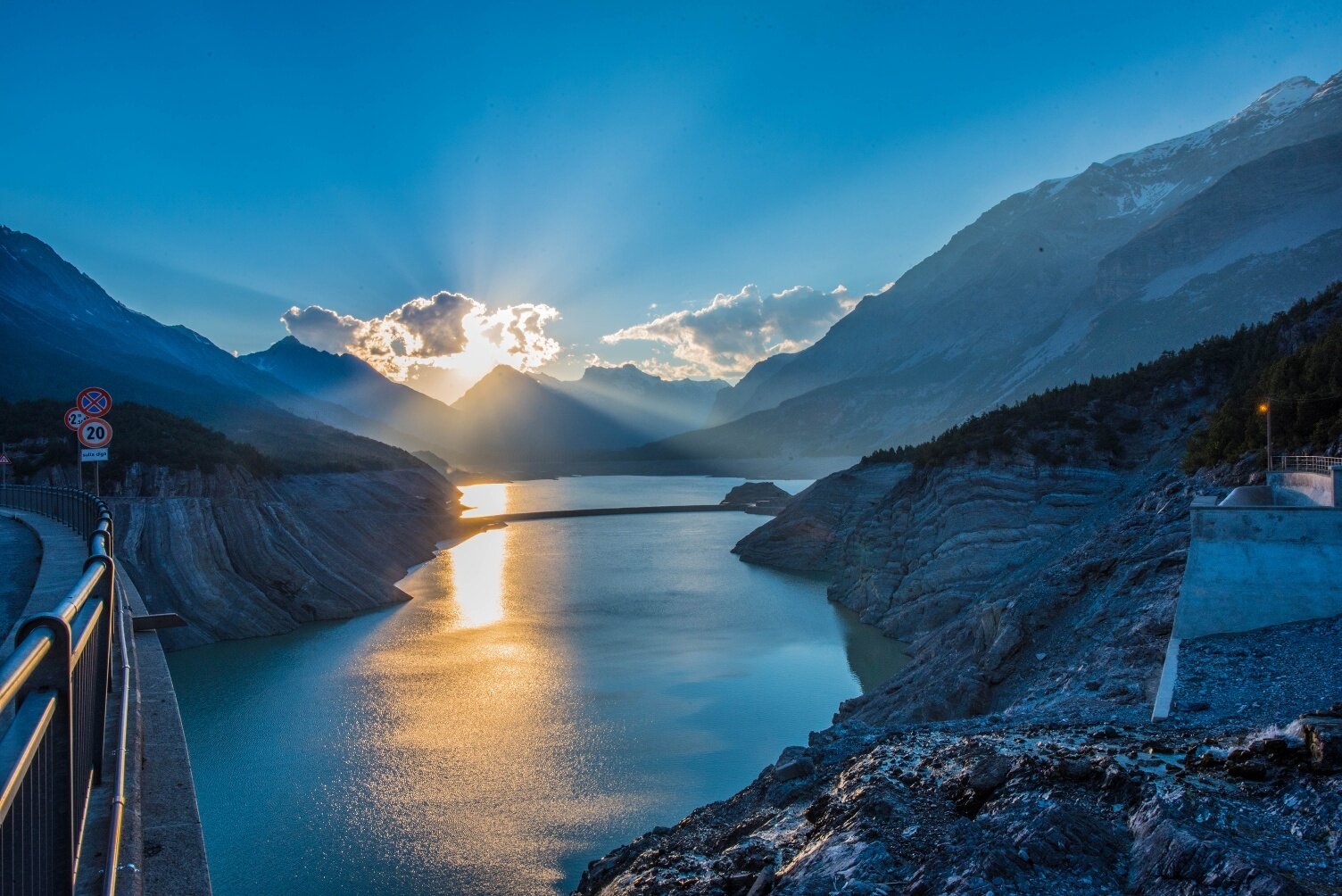 Img2 613526731 Default Variant