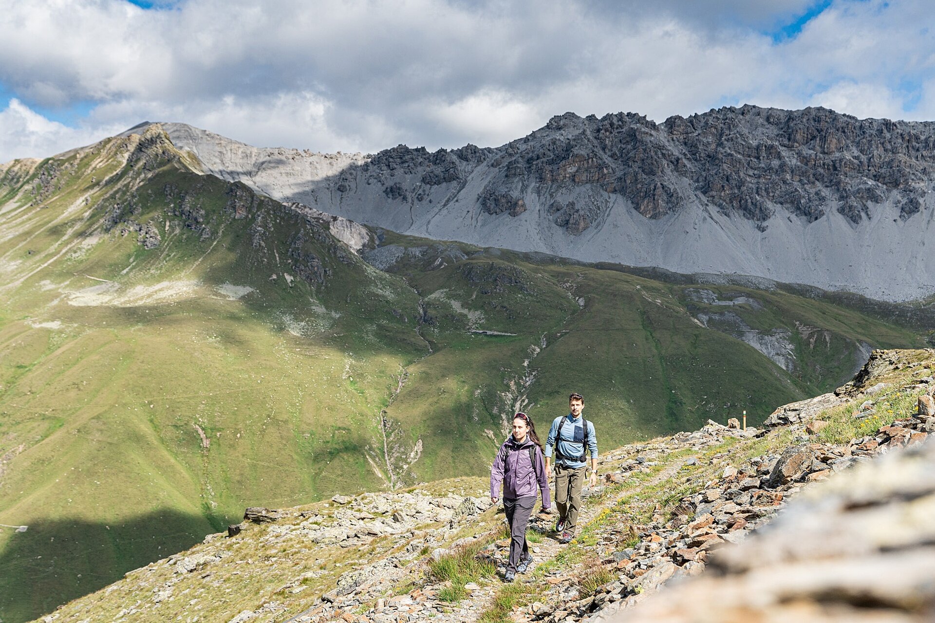 Img2 618885194 Default Variant