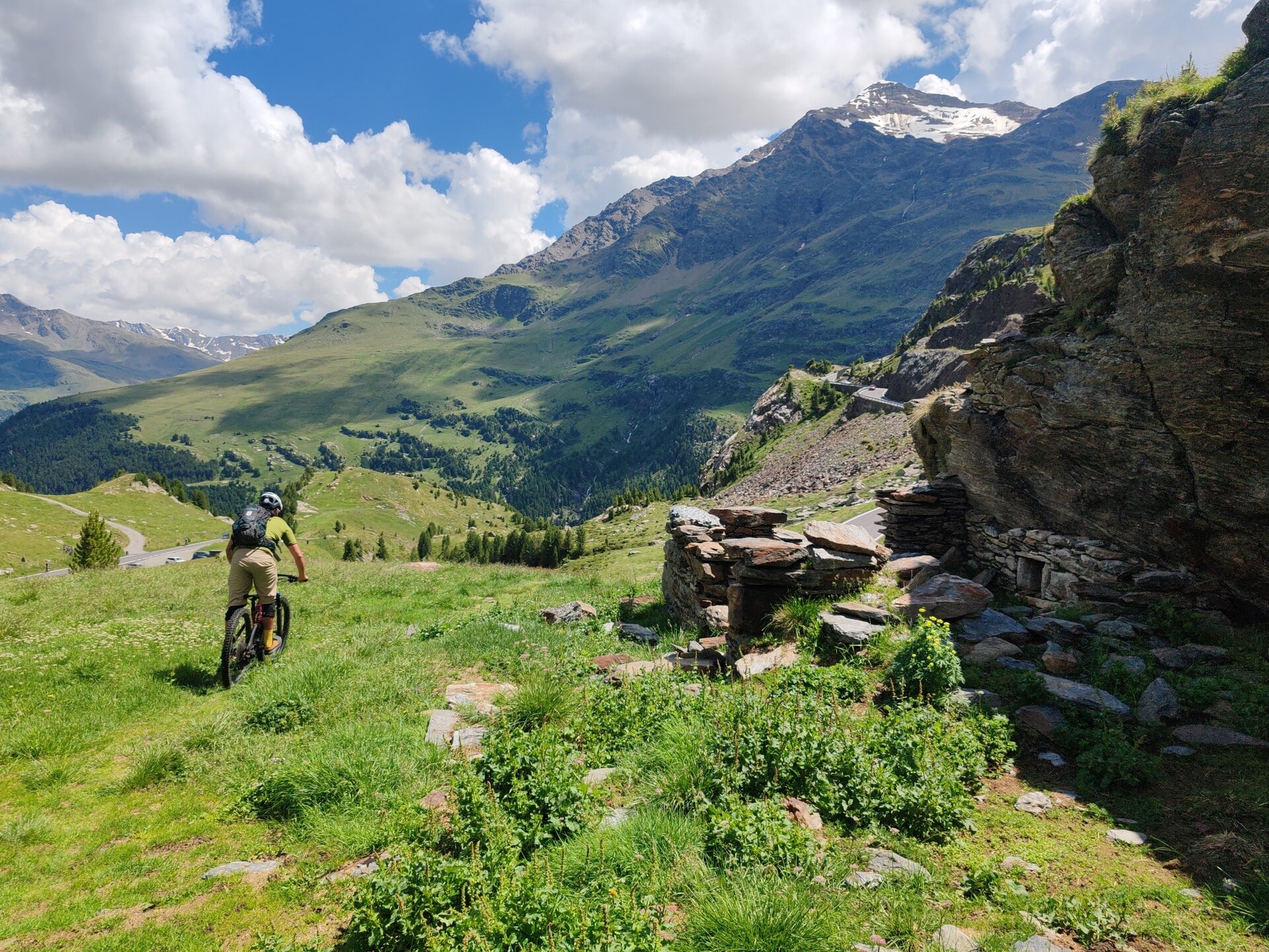 Img2 616143570 Default Variant