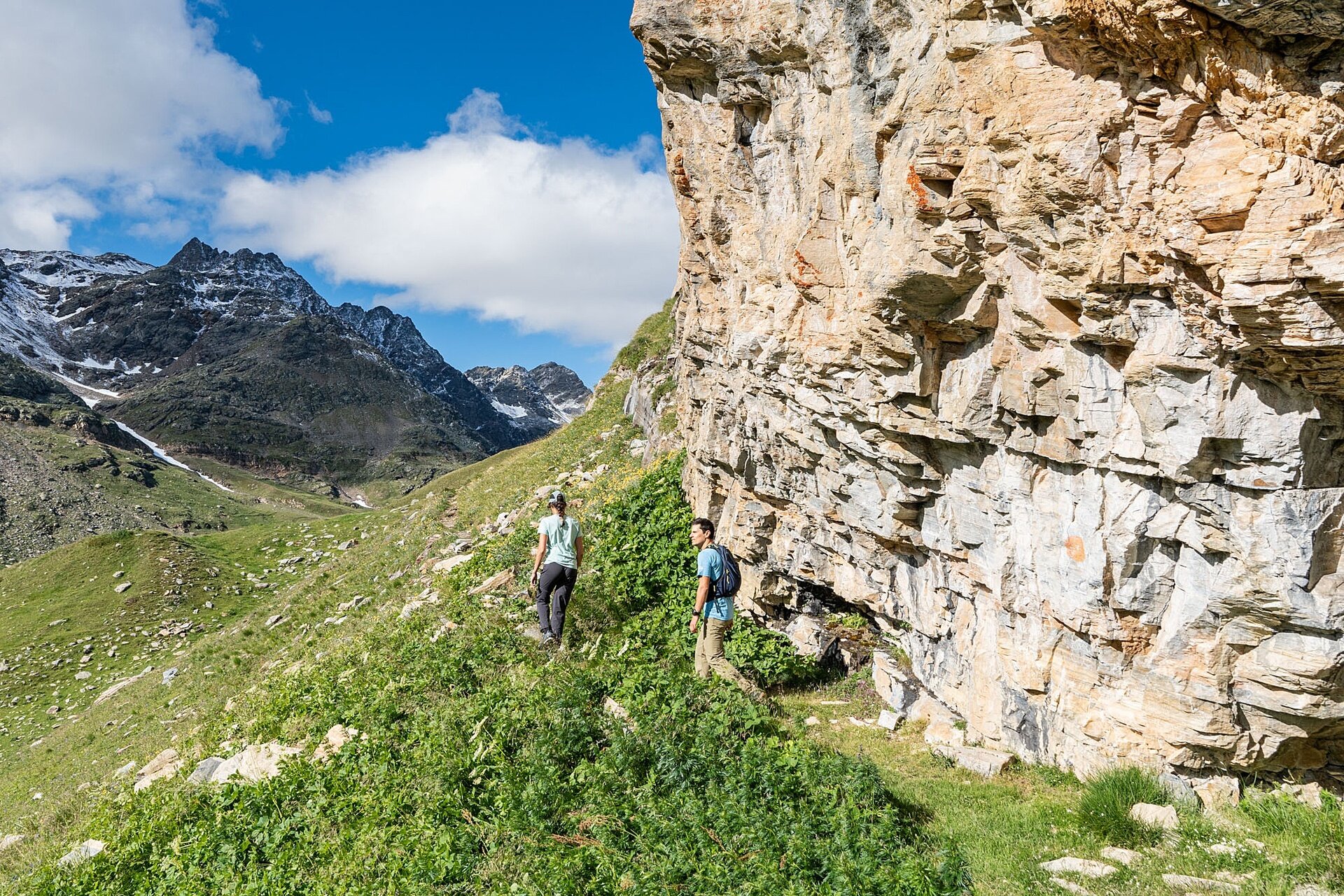 Img2 616362035 Default Variant