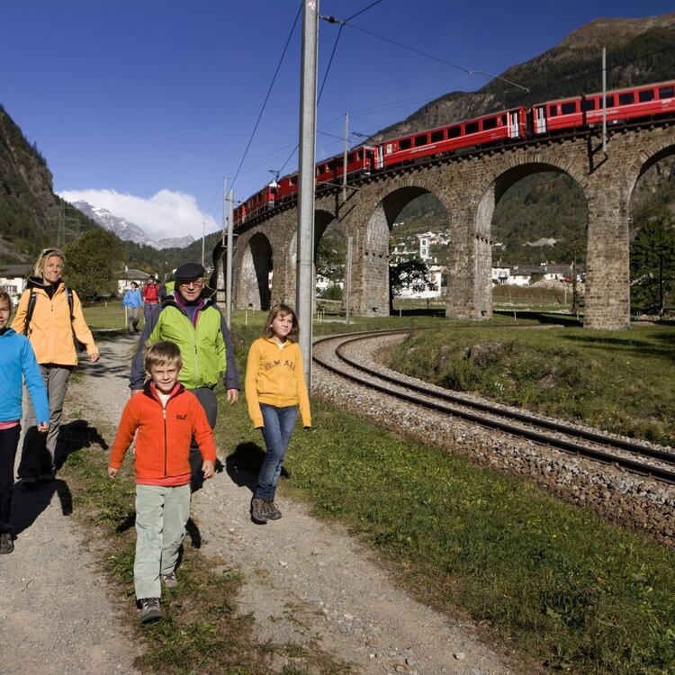 Tirano - Miralago Via Albula/Bernina