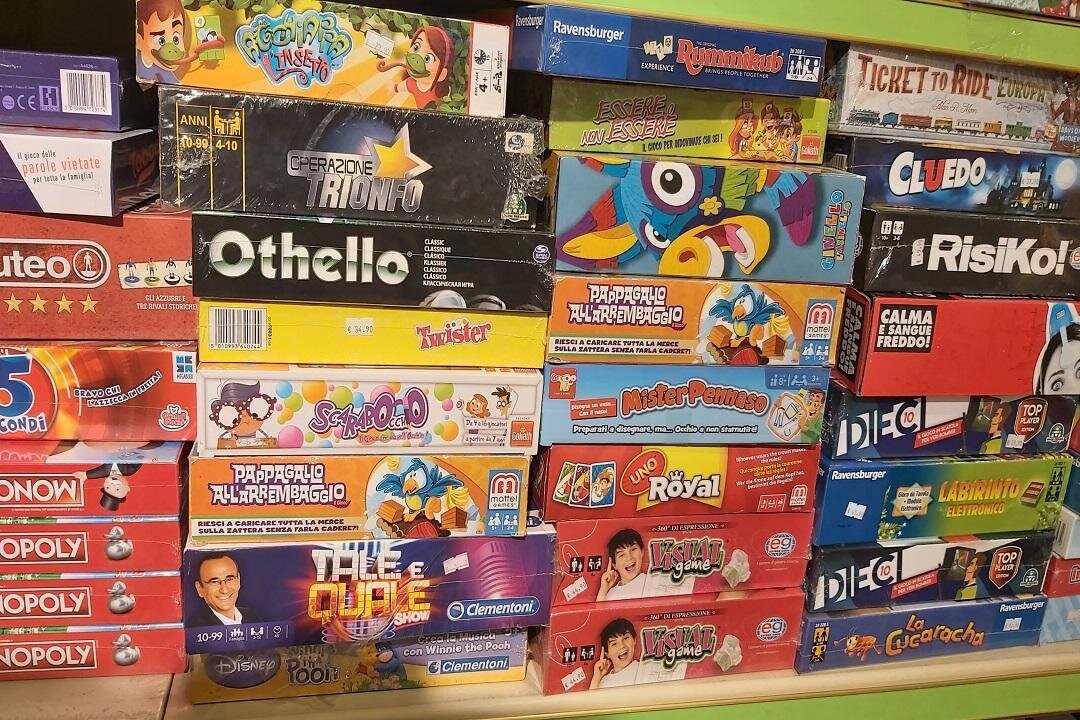 Biancaneve-Giocattoli-giochi-in-scatola